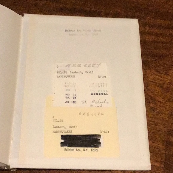 🎁5 for $10 Sale🎁50 Great States Fast Fact Book and Earthquakes - Picture 14 of 15